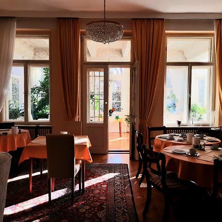 Pension Villa Inge Baden Bagian luar foto