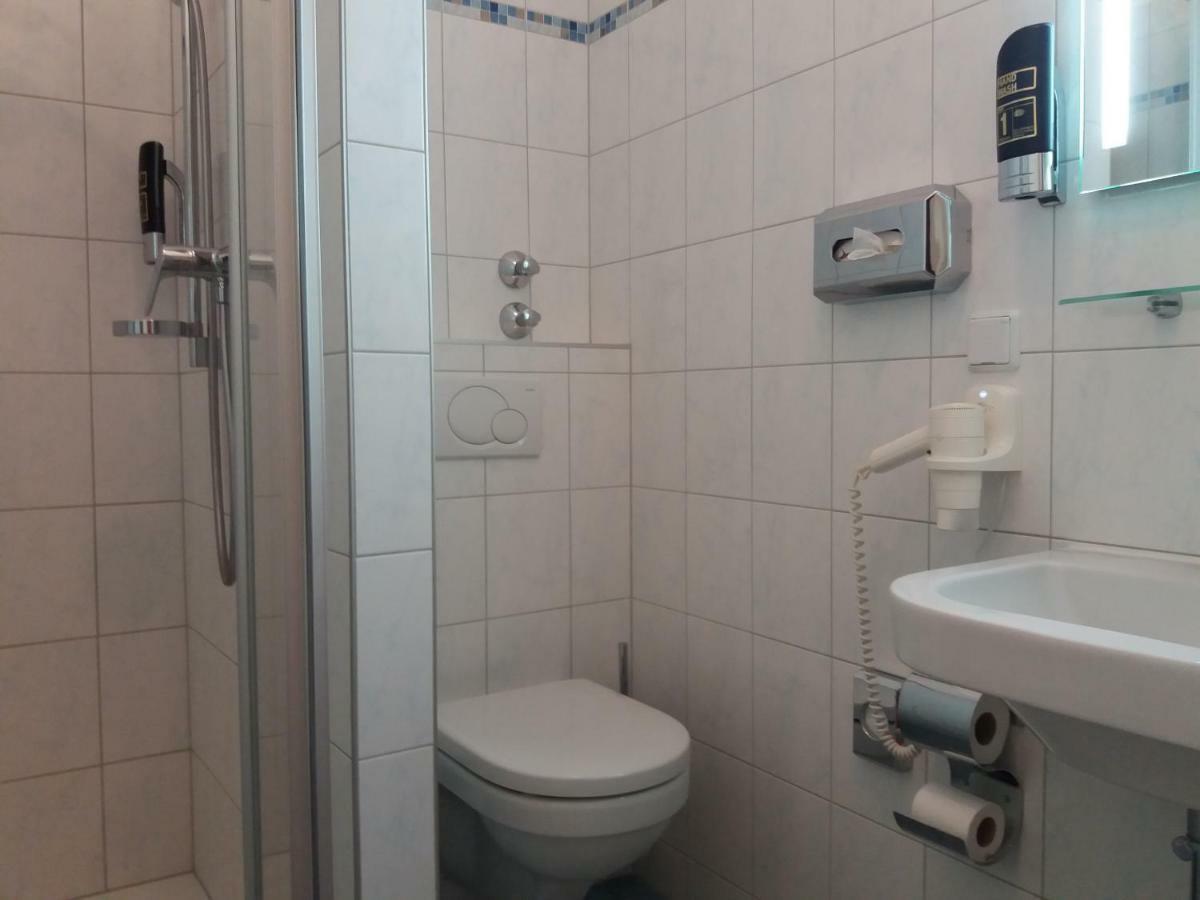 Pension Villa Inge Baden Bagian luar foto