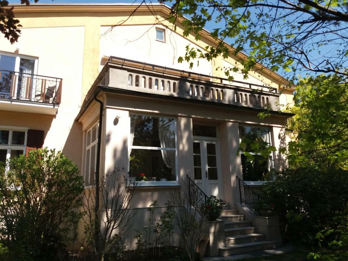 Pension Villa Inge Baden Bagian luar foto