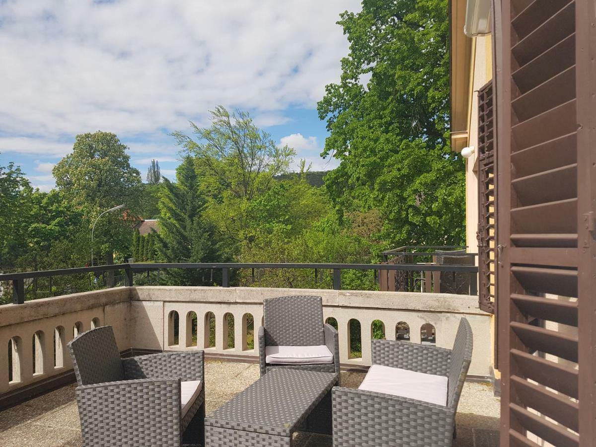 Pension Villa Inge Baden Bagian luar foto