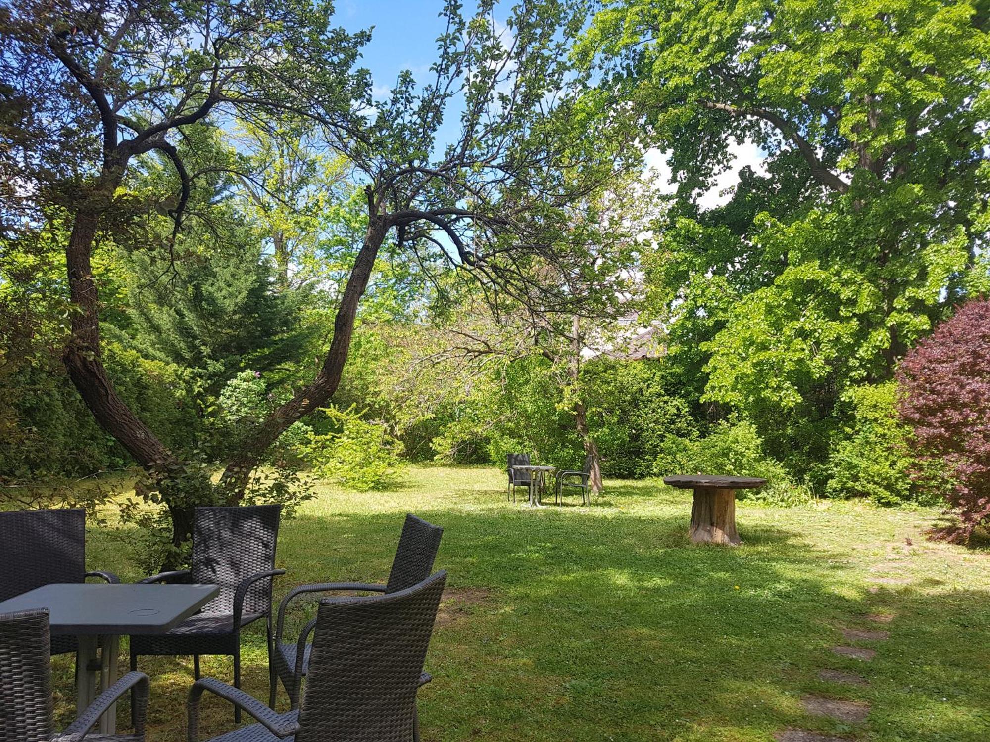 Pension Villa Inge Baden Bagian luar foto