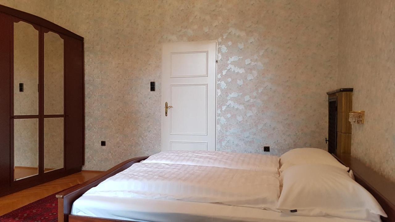 Pension Villa Inge Baden Bagian luar foto